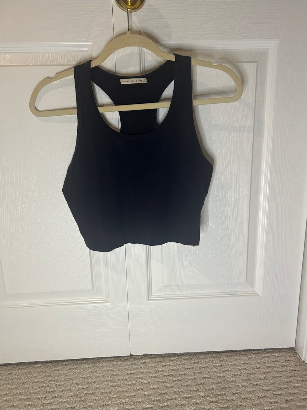 Active Basic Black Ribbed Racerback Crop Tank